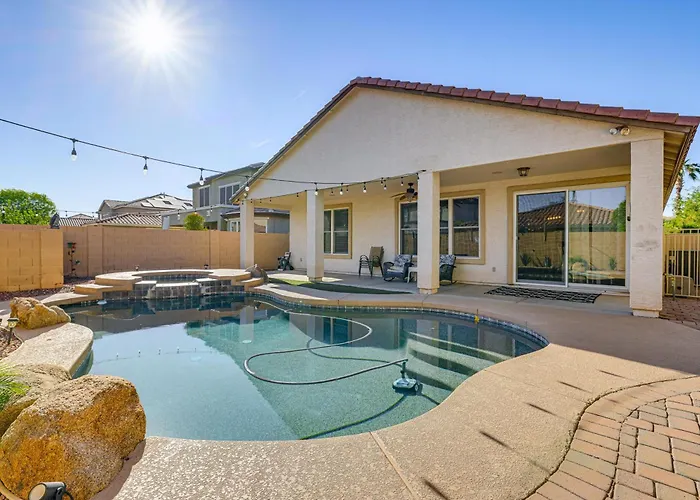 Casa vacanze Poolside Oasis: Group-friendly Getaway In Phoenix! *